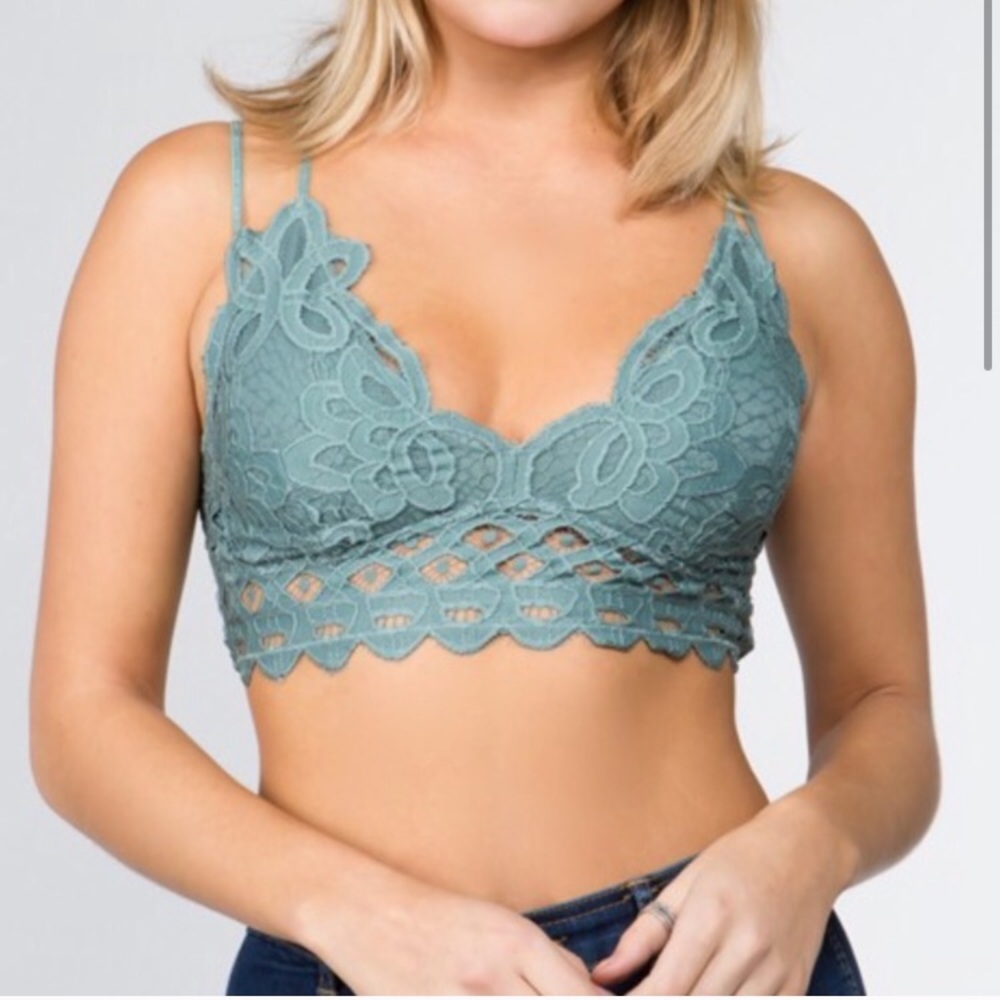 2️⃣/$50 Violet Gray Crochet Lace Bralette - Picture 2 of 4